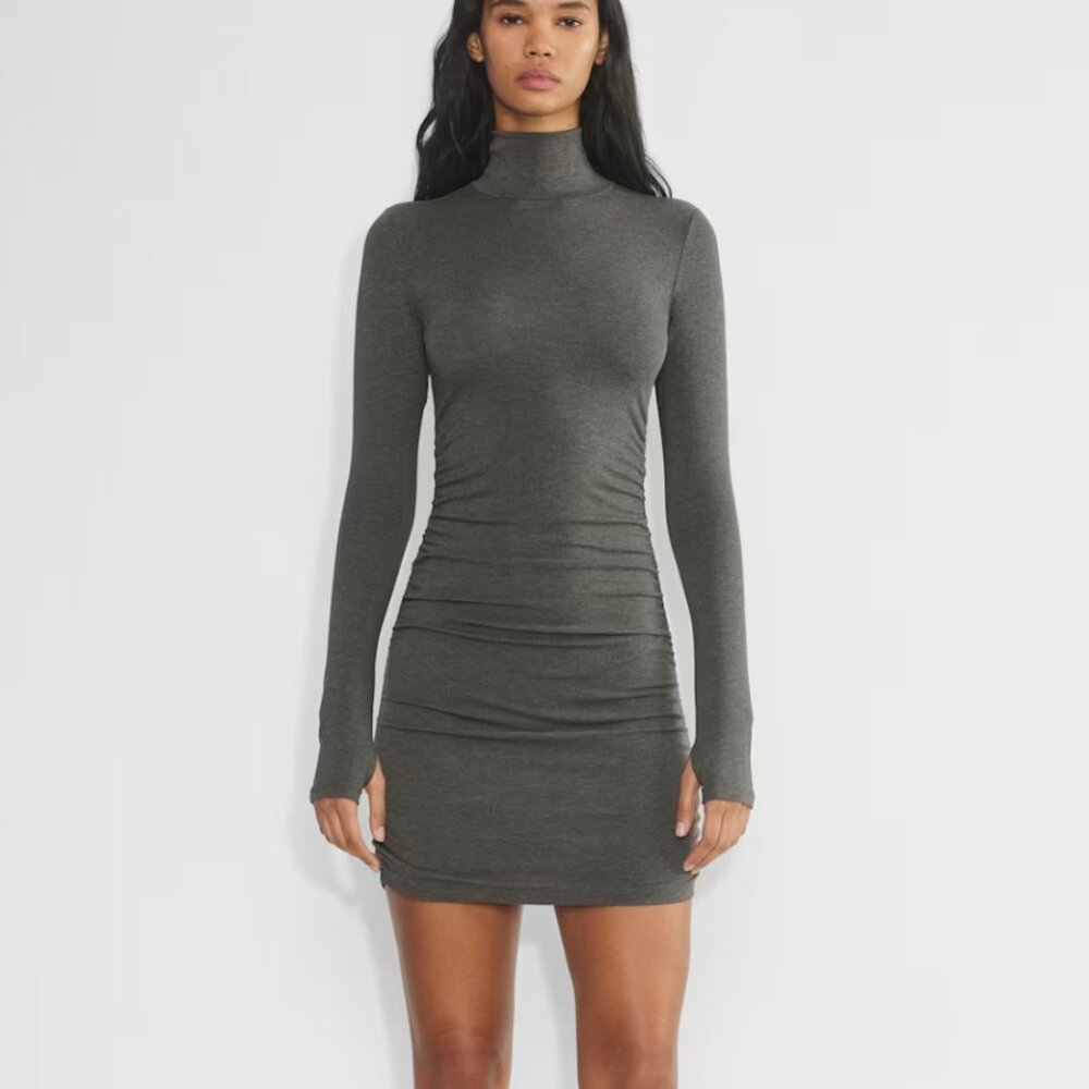 Aritzia Babaton Yanni Dress XS